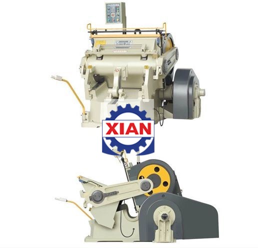 Máy Bế Giấy Đúc Dày