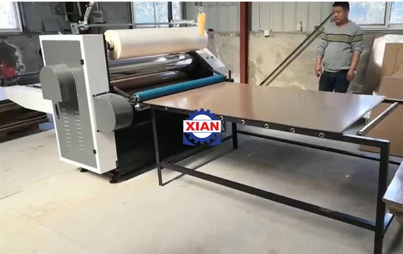 Máy Cán Màng Trên Thùng Carton