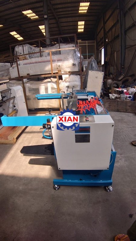 Máy Thu Giấy Xếp Chồng (Lắp Sau Máy Cán)