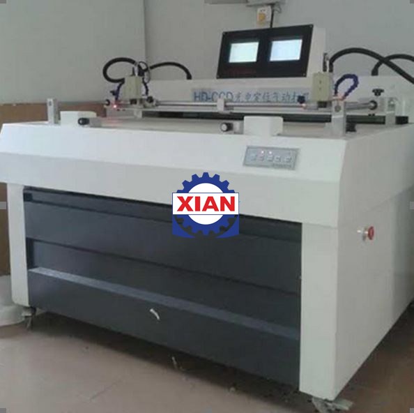 Máy Đục Lỗ Bản Kẽm