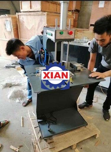 Máy Ép Bọt Hộp Cứng